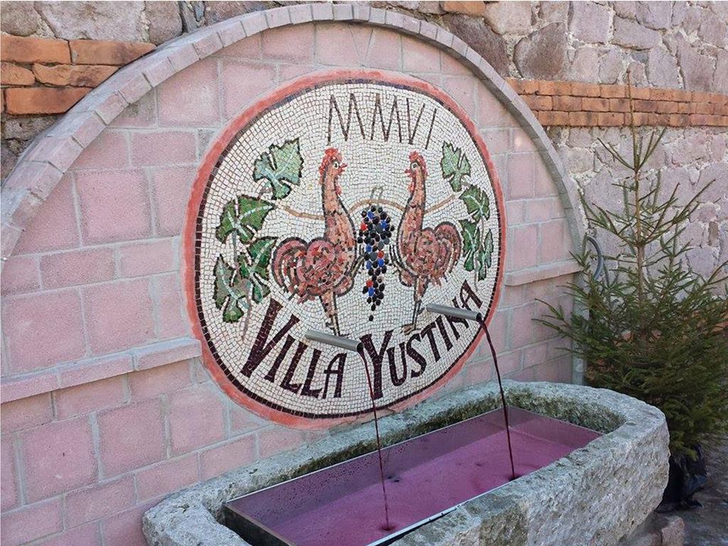 Yustina Villas Guest House 外观 照片
